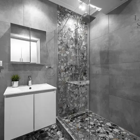 Westay #1, The Luxury דירה *